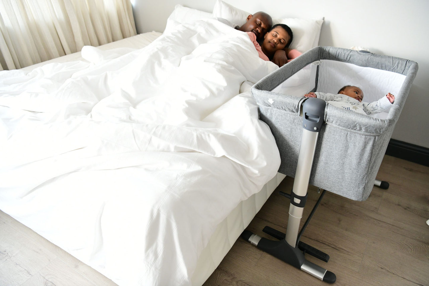 Snuggletime Side by Me Co-Sleeper Cot with Mozzi Net image 6