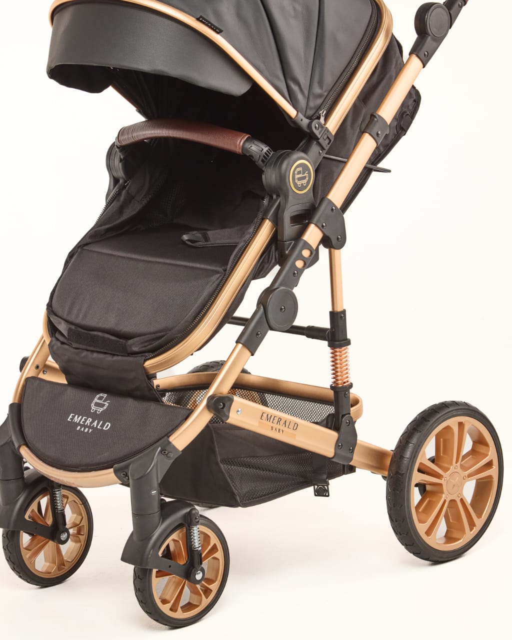 3 IN 1 Pu Black And Gold Frame Plus Car Seat And Pu Nappy Bag image 6