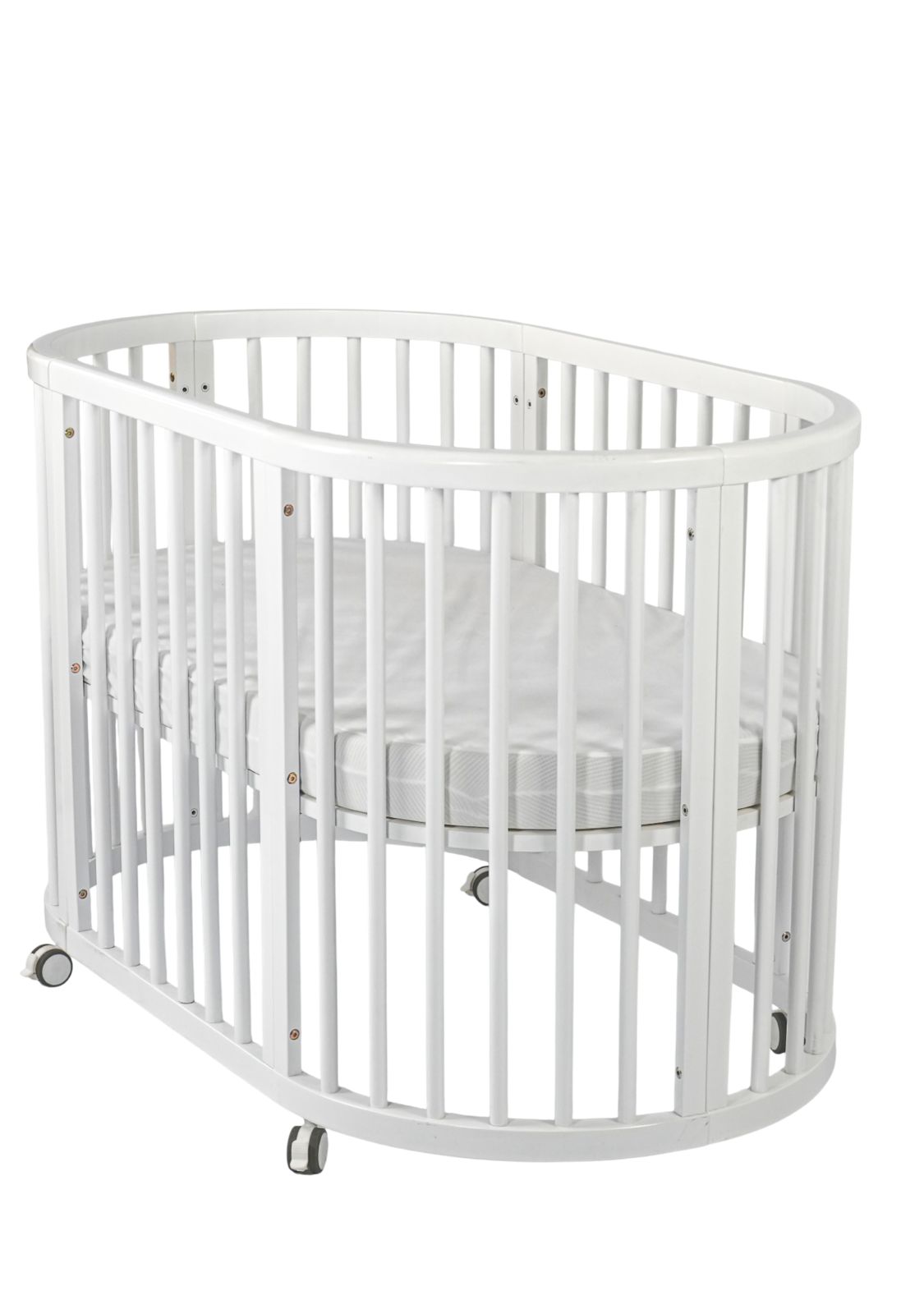 Baby's Closet All-Stages Oval Wooden Cot - White