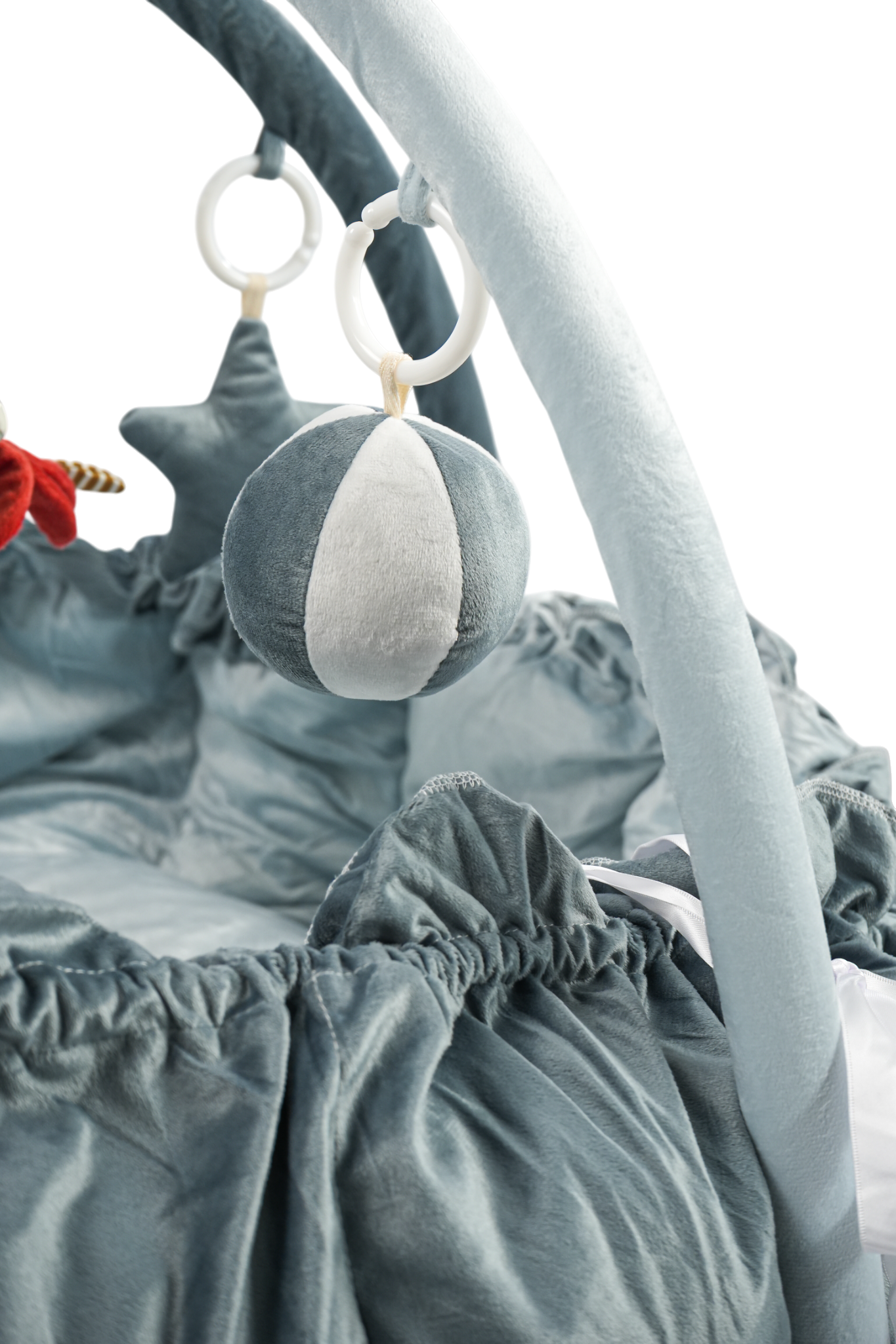 Emerald Baby play mat with toy bar