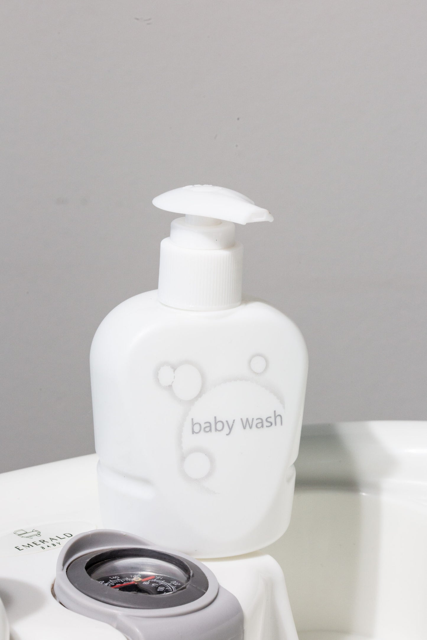 Bath & Stand Emerald Baby image 10