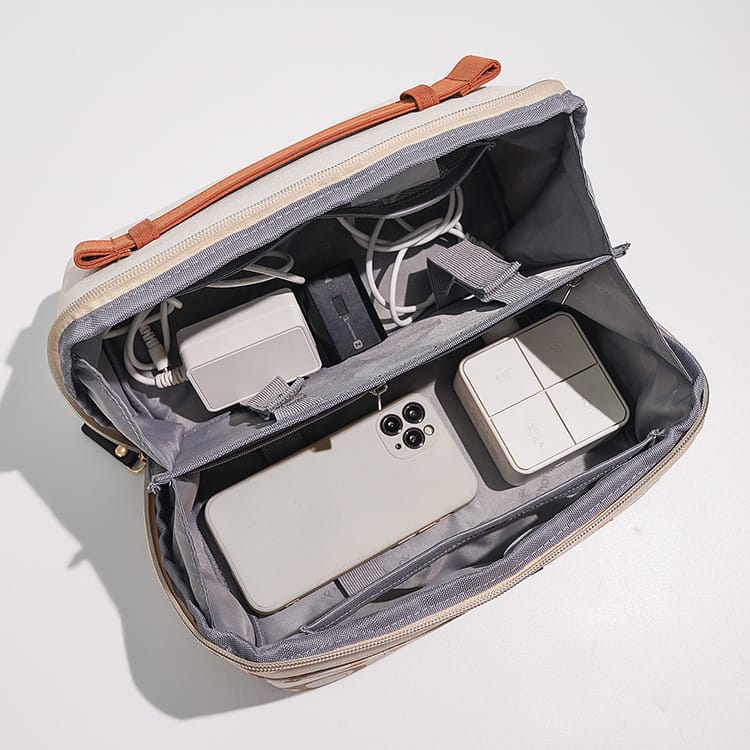 Phanpy Vanity Bag Black image 4