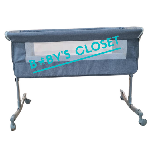 Co Sleeper Deluxe with Wheels and Rocking feature image 1