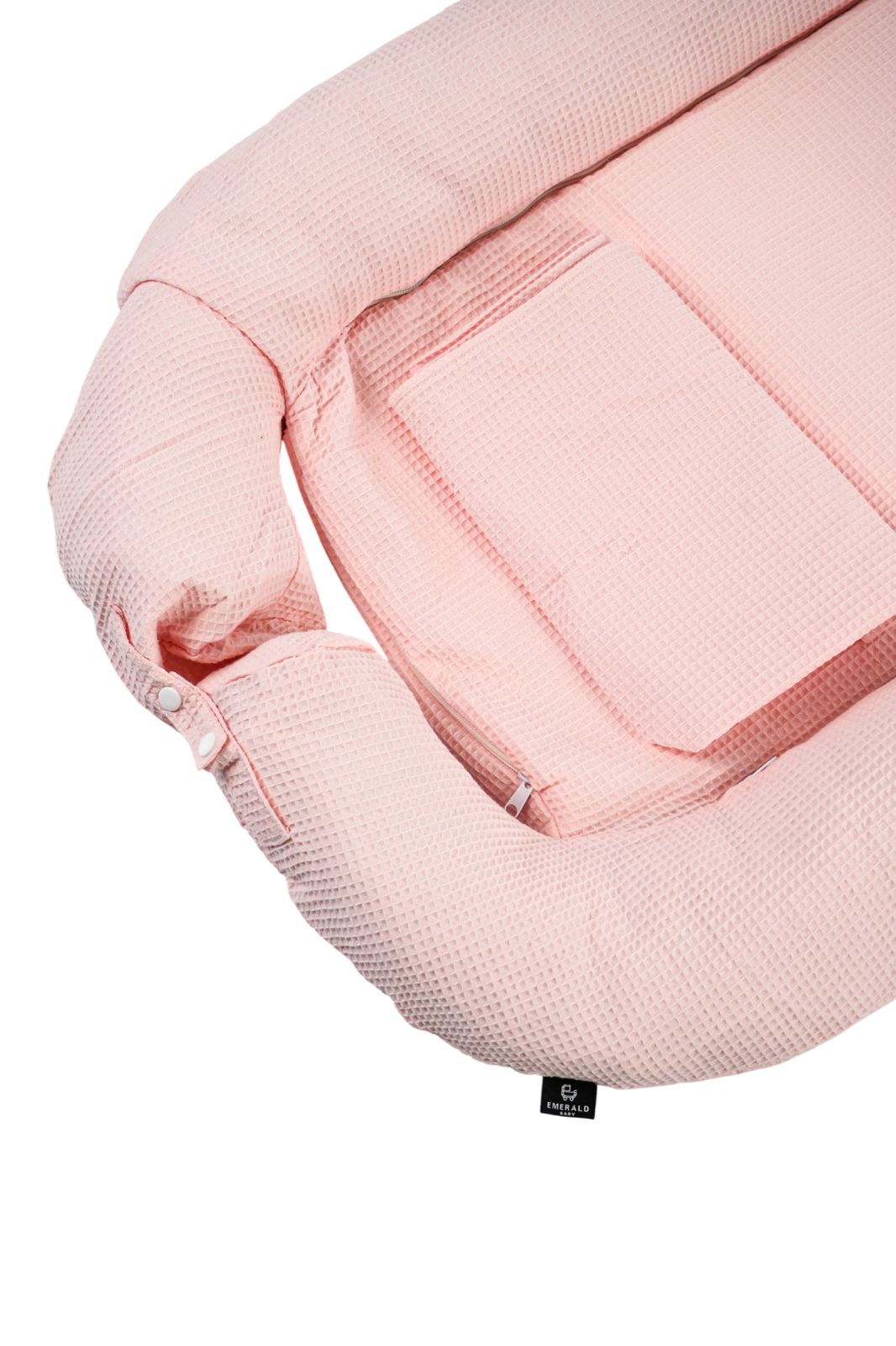 Emerald baby sleep pod with blanket